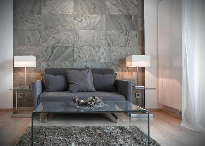 Alojamento de Acomodação e Pequeno-almoço Appart-hotel Reb_art 4*